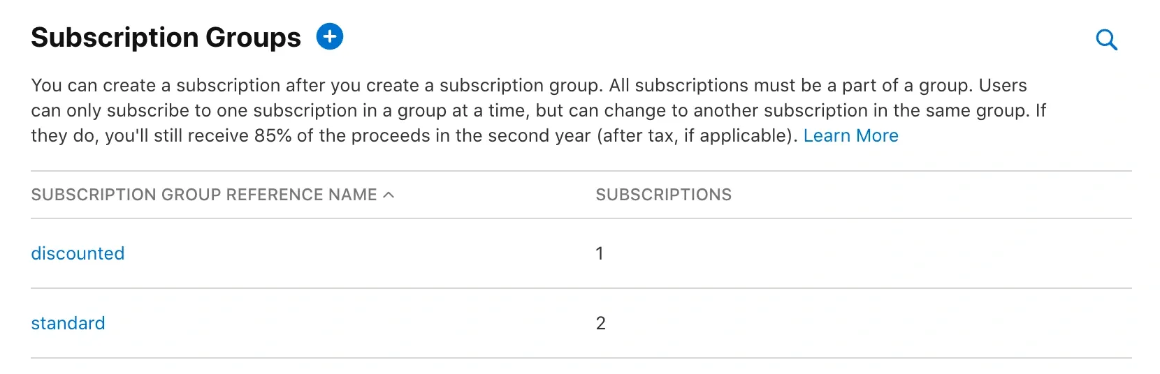 Subscription Groups in App Store Connect, listing a "discounted" group with one subscription and a "standard" group with two